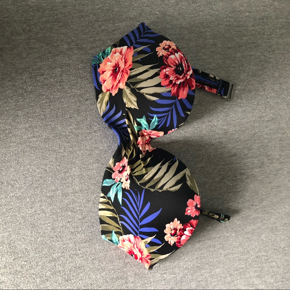 Floral Strapless Hollister Swim Suit Top 32C
